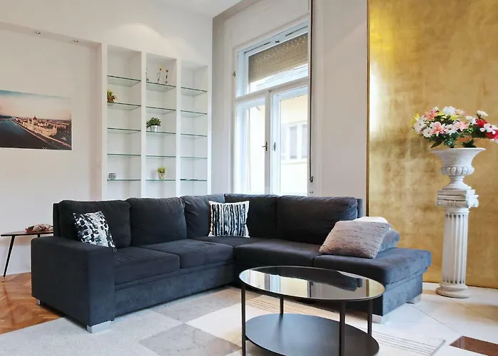 Unique central Apartment